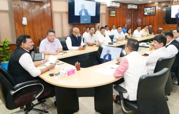 मुख्य सचिव आनन्द बर्द्धन ने रजत जयंती कार्यक्रमों की रूपरेखा को लेकर की अधिकारियों के साथ बैठक,1नवंबर से 9नवंबर तक पूरे प्रदेश में होंगे विभिन्न कार्यक्रम