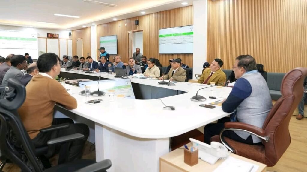 उत्तराखंड डिजास्टर प्रीपेयर्डनेस एंड रेजीलियंट प्रोजेक्ट उच्च अधिकार प्राप्त समिति की मुख्य सचिव आनन्द बर्द्धन ने ली बैठक 