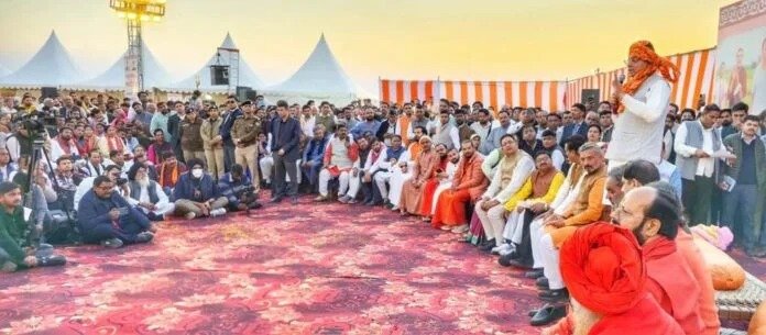 “जन-जन की सरकार, जन-जन के द्वार” चौपाल में जनता से सीधा संवाद कर मुख्यमंत्री धामी ने समस्याओं के त्वरित समाधान के दिए निर्देश”