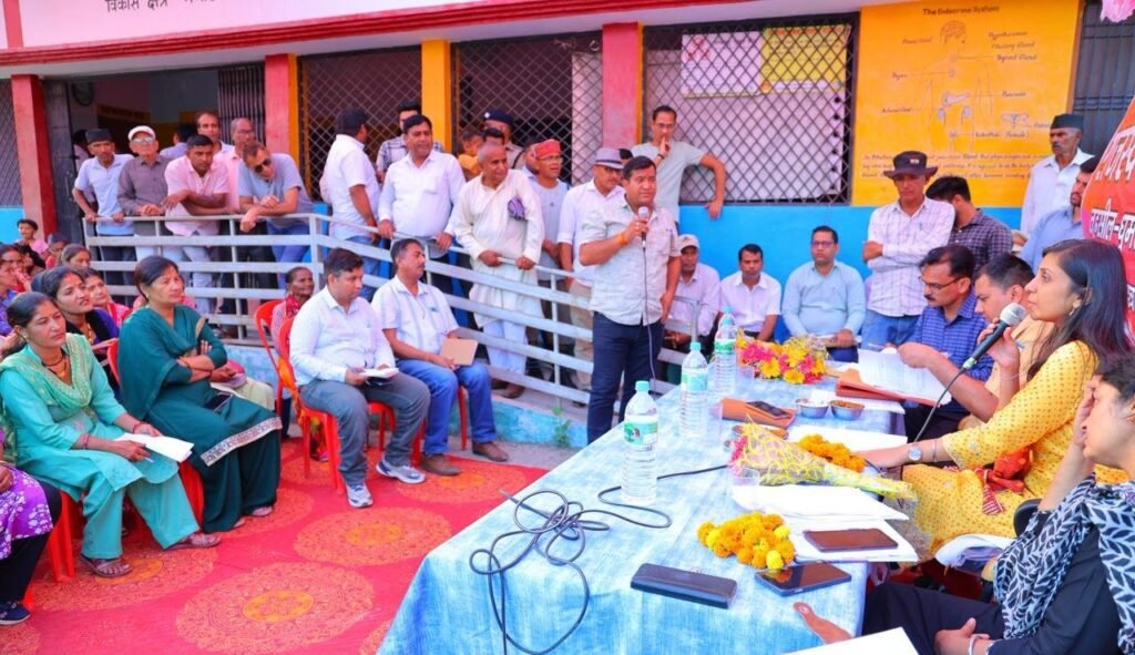 सुदूरवर्ती मुस्याखांद तक पहुंचीं डीएम स्वाति एस. भदौरिया, ग्रामीणों की मांगों पर मौके पर लिए निर्णय