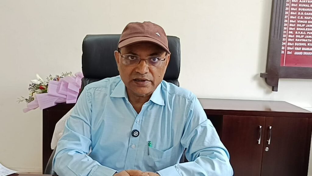 मानसून को लेकर हाई अलर्ट पर गढ़वाल मंडल, चारधाम यात्रा की सुरक्षा सर्वाेच्च प्राथमिकता, आयुक्त आनंद स्वरूप के निर्देशन में मानसून को लेकर एक्शन मोड पर रहेंगे सभी जिलाधिकारी